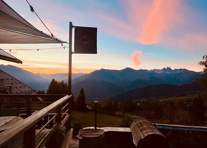 CHALET HOTEL La TUVIERE BIKE INN